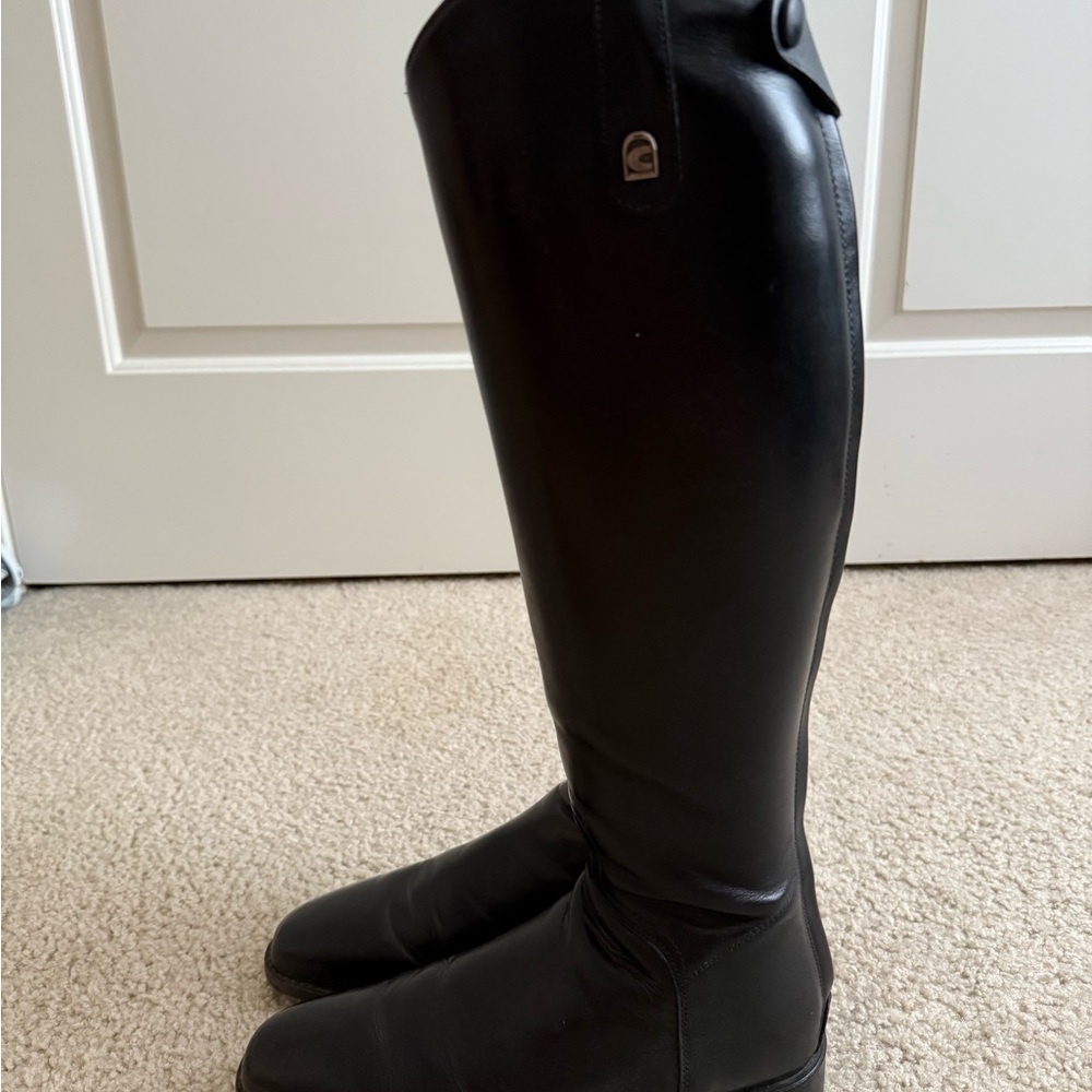 Black Tall Riding Boots